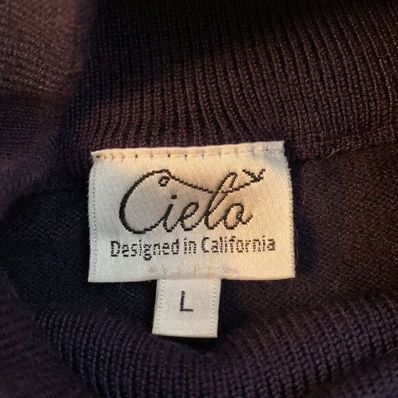 Cielo Turtle Neck Long Sleeve Sweater L - Picture 6 of 7